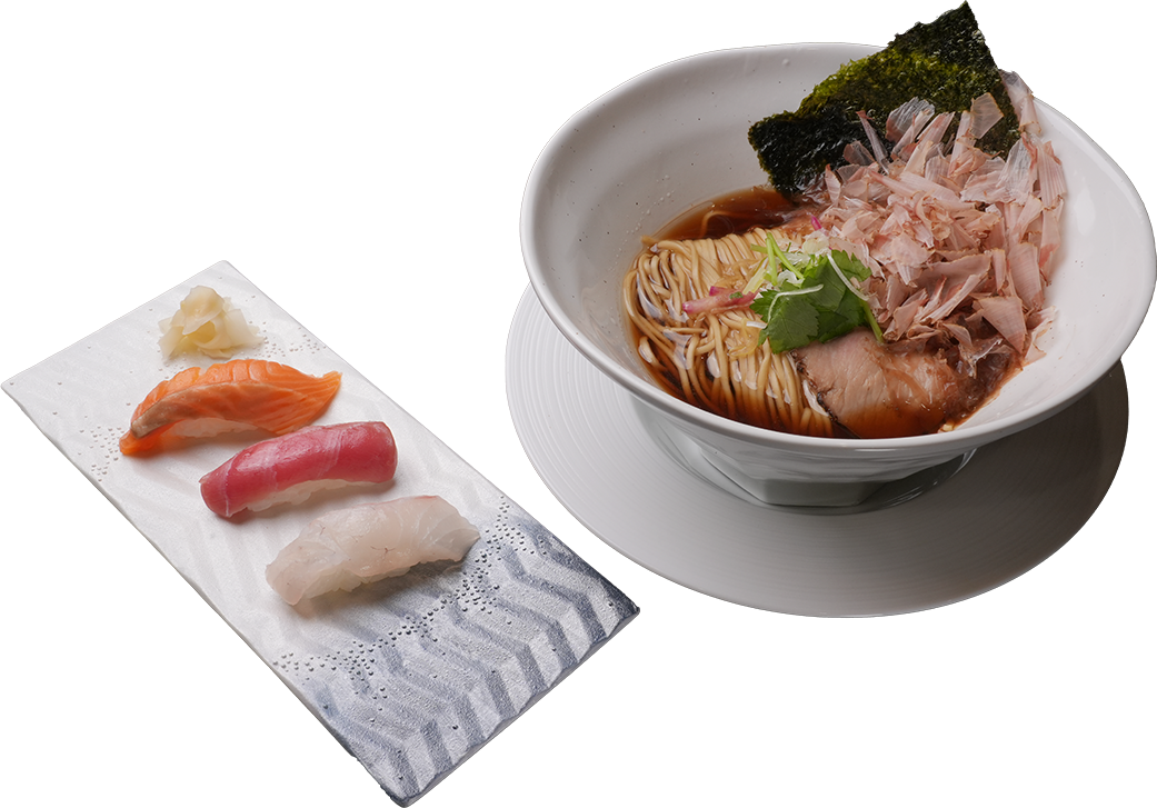 鰹節が薫るラーメンと鮨